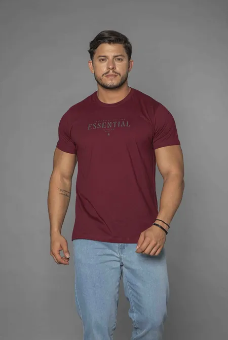 Camiseta MC Regular Estampada Borgonha