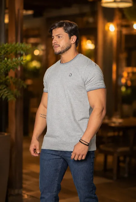 Camiseta Manga Curta Slim Gola Redonda Cinza Mescla