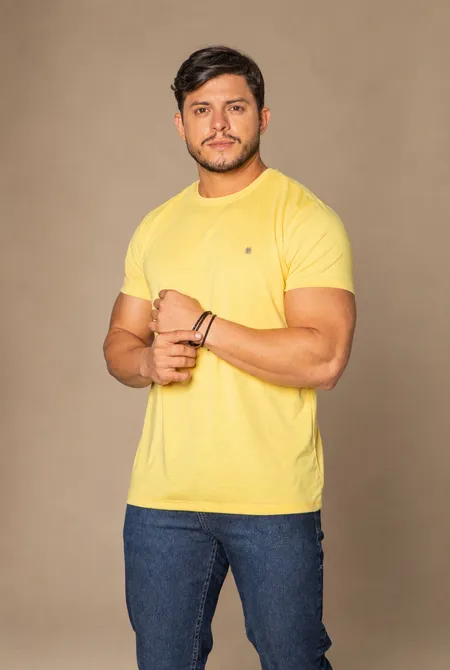Camiseta Malha Tech MC Slim Logo Bordada Amarelo Melão Camiseta Malha Tech MC Slim Logo Bordada Amarelo Melão