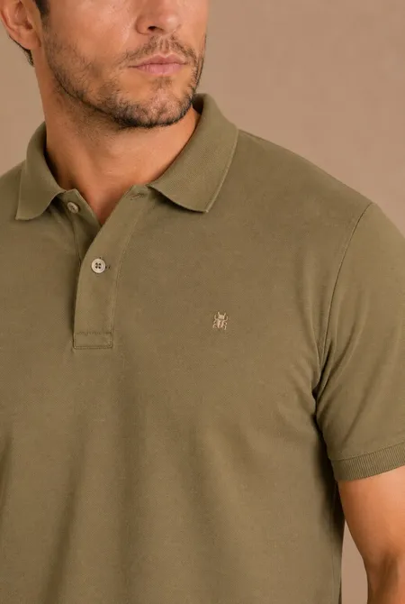 Polo Manga Curta Regular Logo Bordada Verde Azeite Polo Manga Curta Regular Logo Bordada Verde Azeite