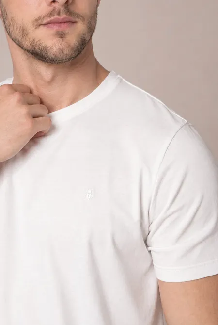 Camiseta Manga Curta Regular Gola Redonda Logo Bordada - Branco Camiseta Manga Curta Regular Gola Redonda Logo Bordada - Branco