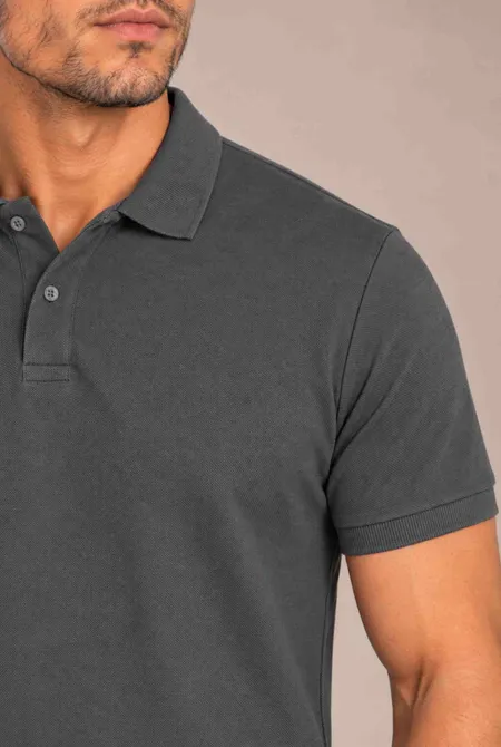 Polo Lisa Regular Cinza Intenso